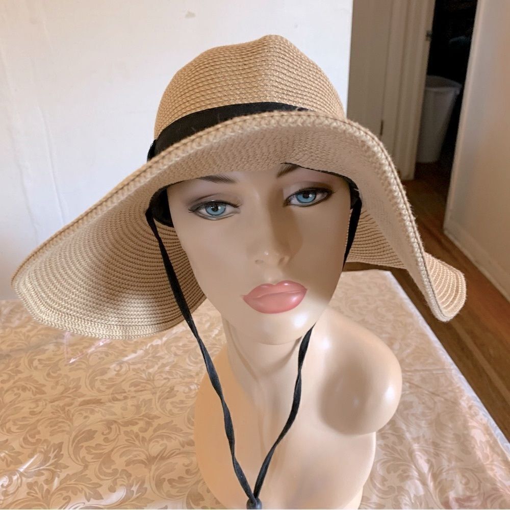Solar Escape Packable Floppy Hat Cream w/ Black Hatband Drawstring OSFA
